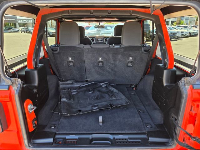 Used 2018 Jeep Wrangler Unlimited Sport S AWD/4WD image 14