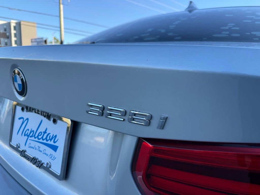 Used 2016 BMW 328i Sedan image 10