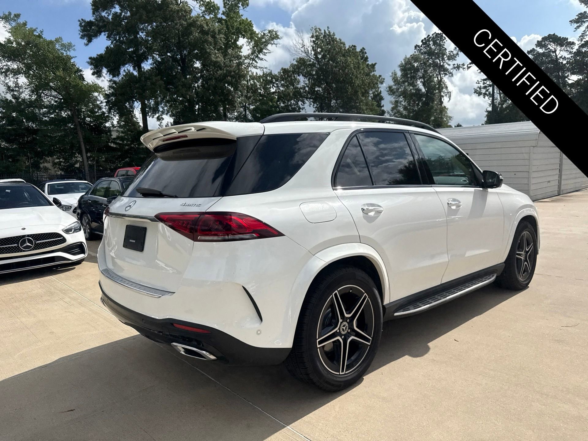 Certified 2022 Mercedes-Benz GLE 350 4MATIC image 4