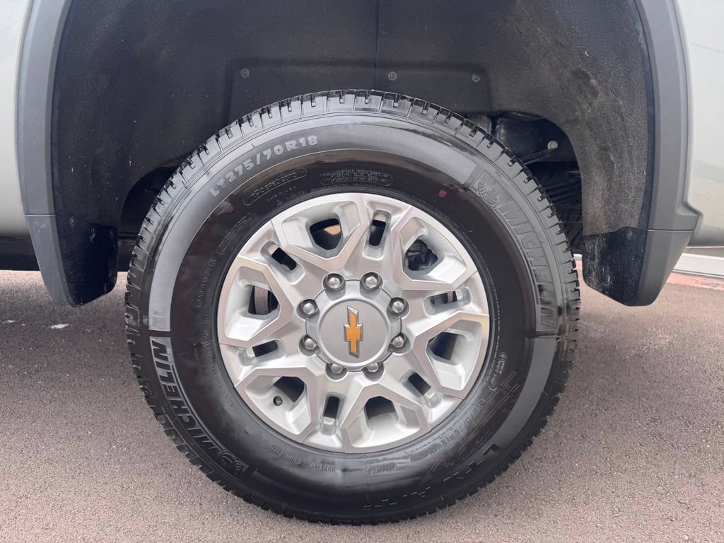 Used 2024 Chevrolet Silverado 3500 LT w/ Safety Package AWD/4WD image 36