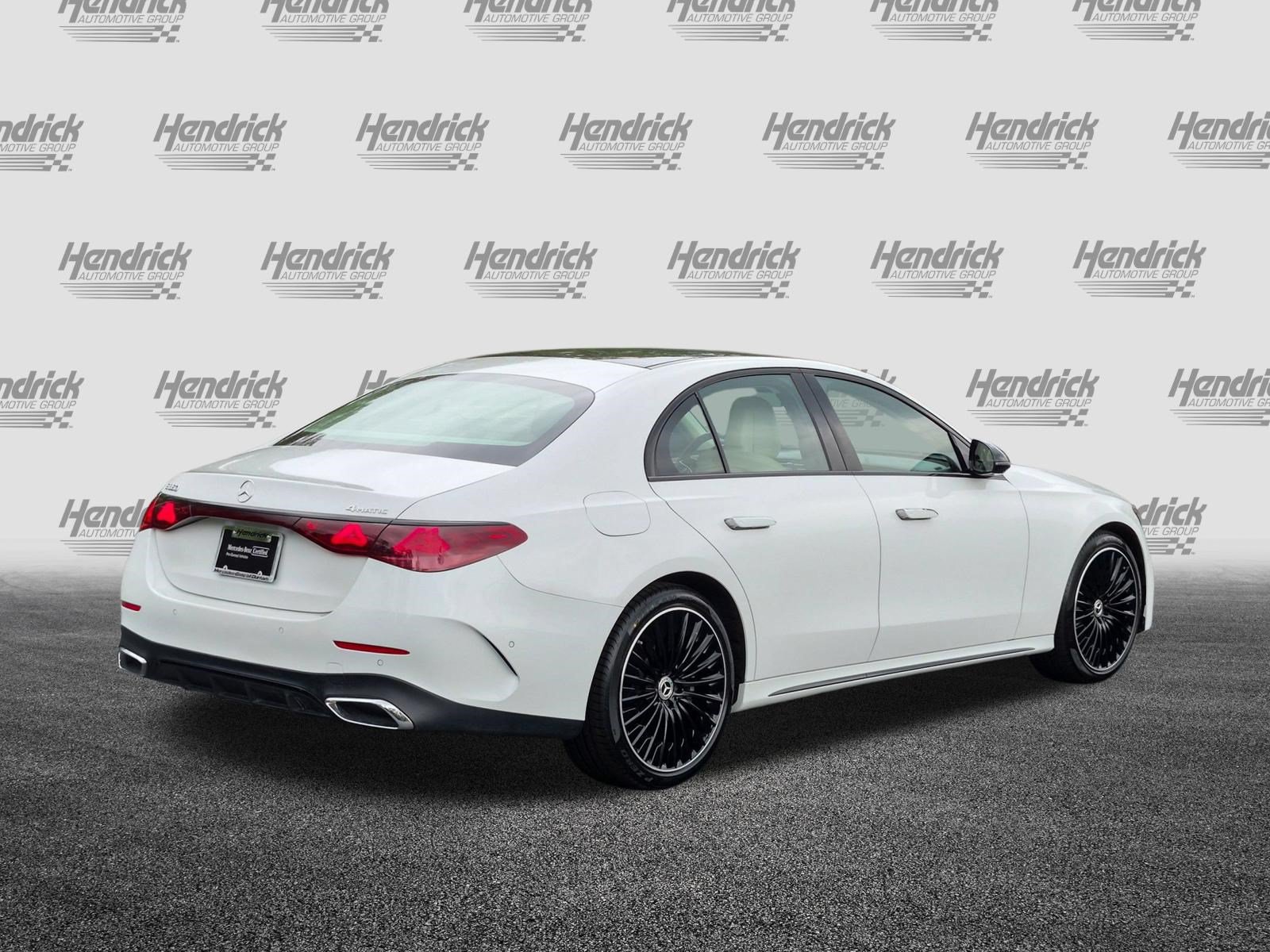 Used 2024 Mercedes-Benz E 350 4MATIC Sedan w/ Airmatic Package image 10
