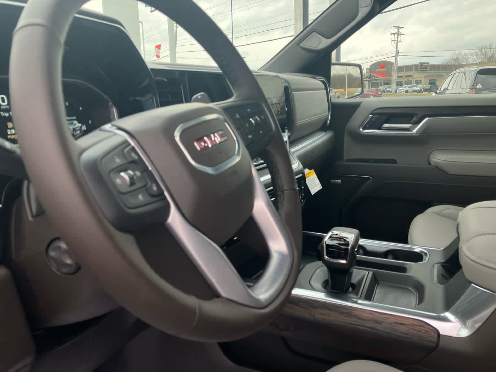 New 2026 GMC Sierra 1500 SLT w/ SLT Premium Plus Package image 9