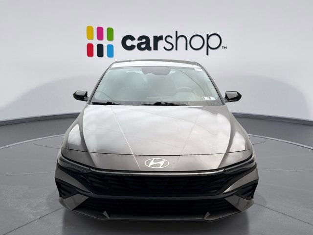 Used 2025 Hyundai Elantra Sport image 8