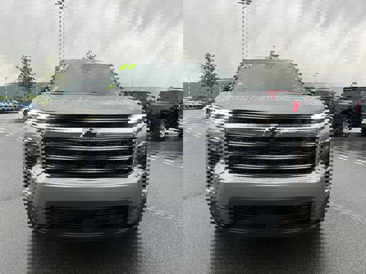 Used 2025 Chevrolet Traverse LT w/ Driver Confidence Package AWD/4WD image 12