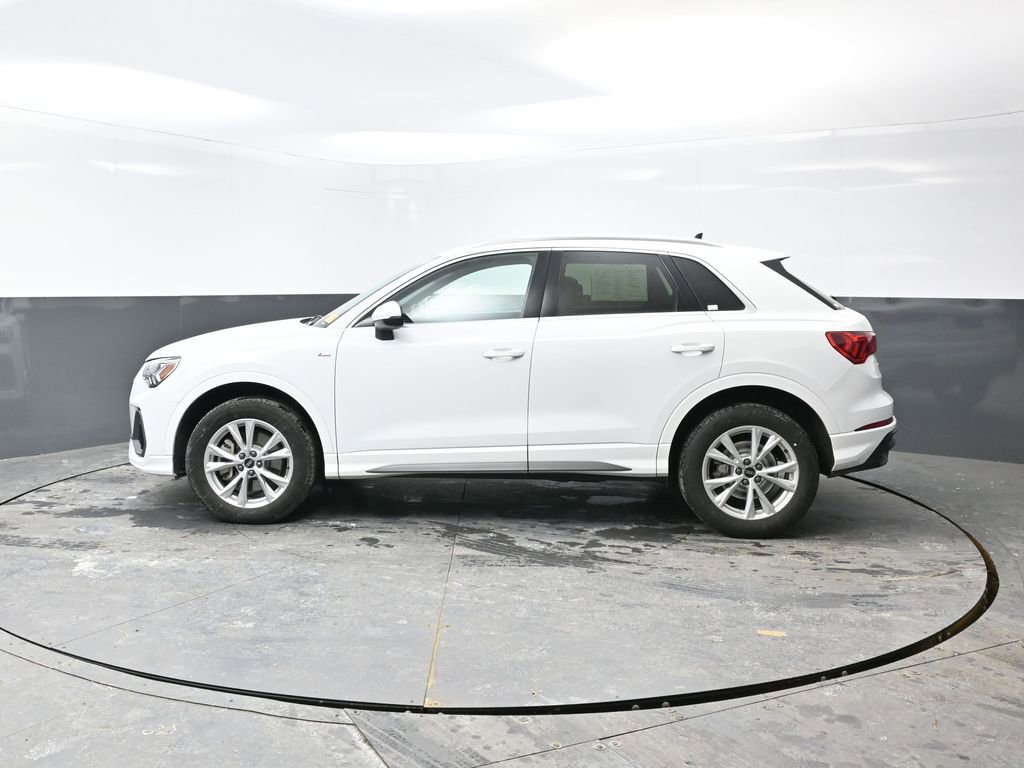 Used 2025 Audi Q3 2.0T Premium image 11