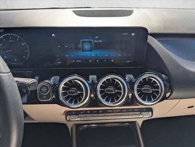 Used 2022 Mercedes-Benz GLA 250 image 14