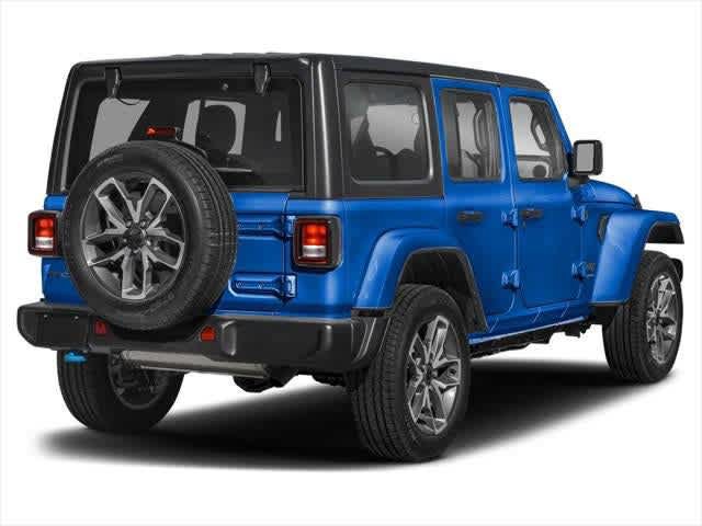 Used 2024 Jeep Wrangler Unlimited Rubicon 4xe w/ Capability Package AWD/4WD image 2