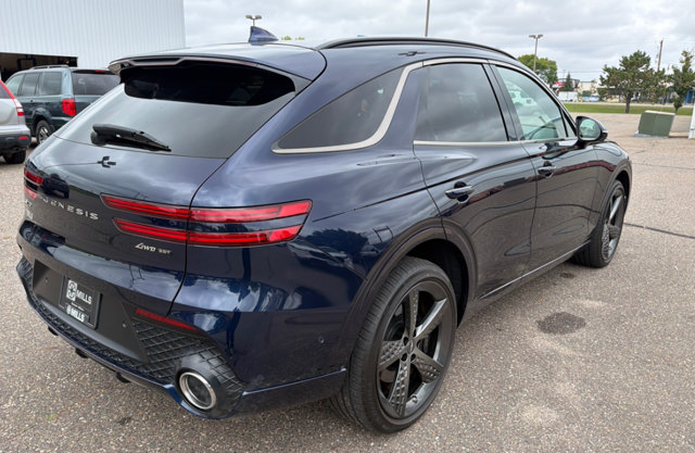 Used 2024 Genesis GV70 3.5T Sport w/ Sport Advanced Package AWD/4WD image 3
