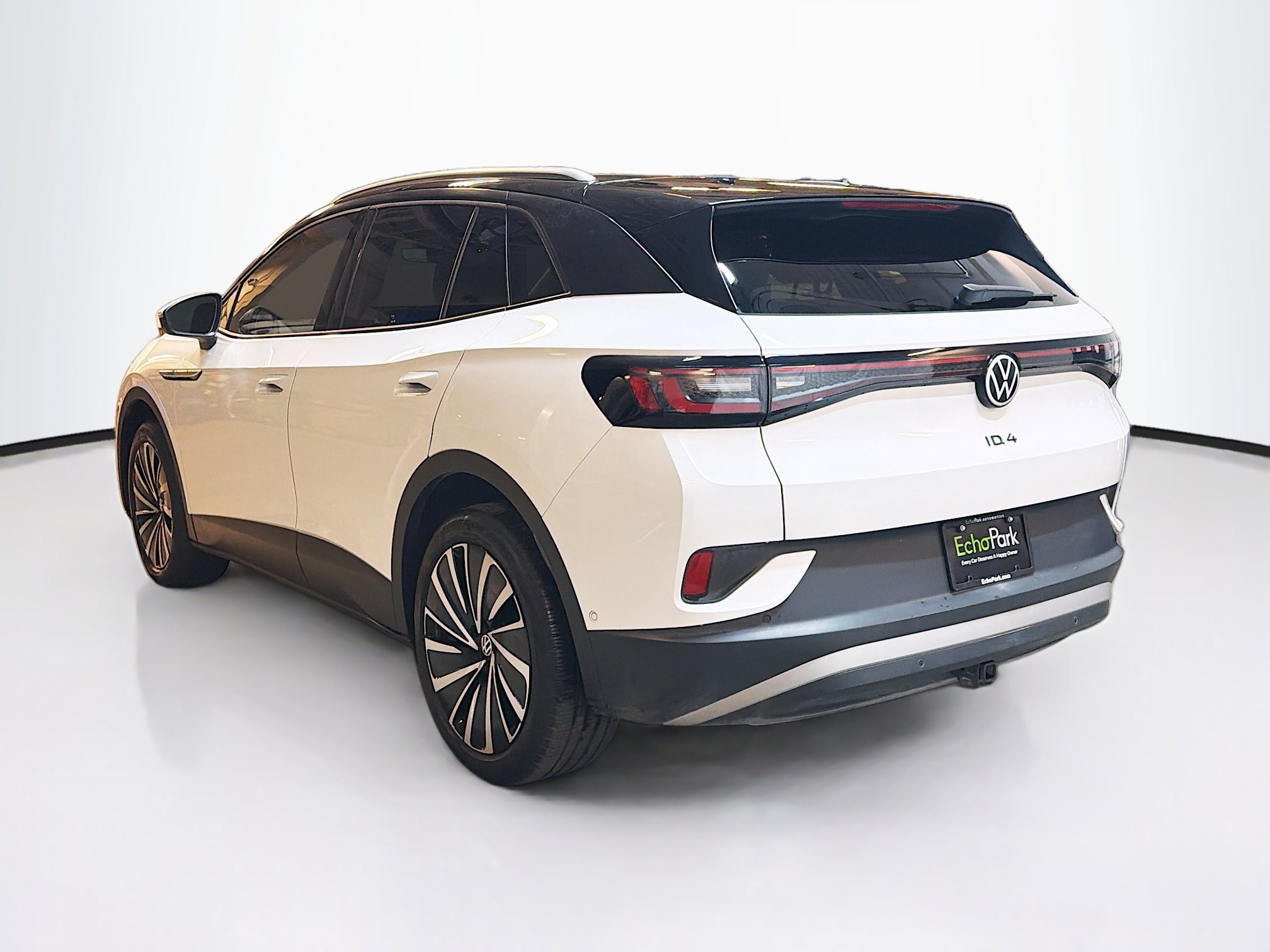 Used 2023 Volkswagen ID.4 Pro S Plus image 5