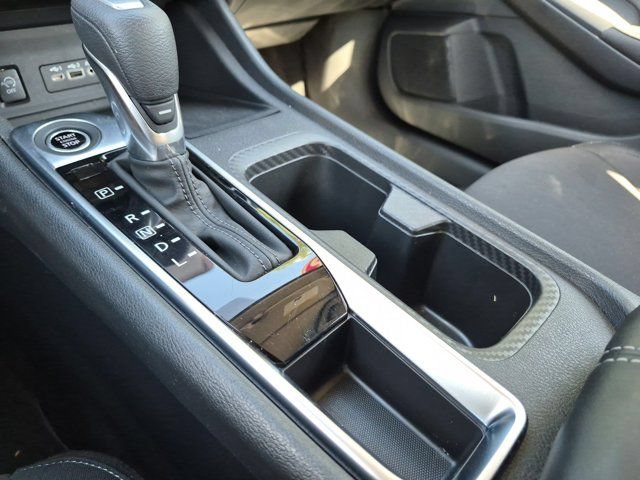 Used 2025 Nissan Sentra SV FWD image 20