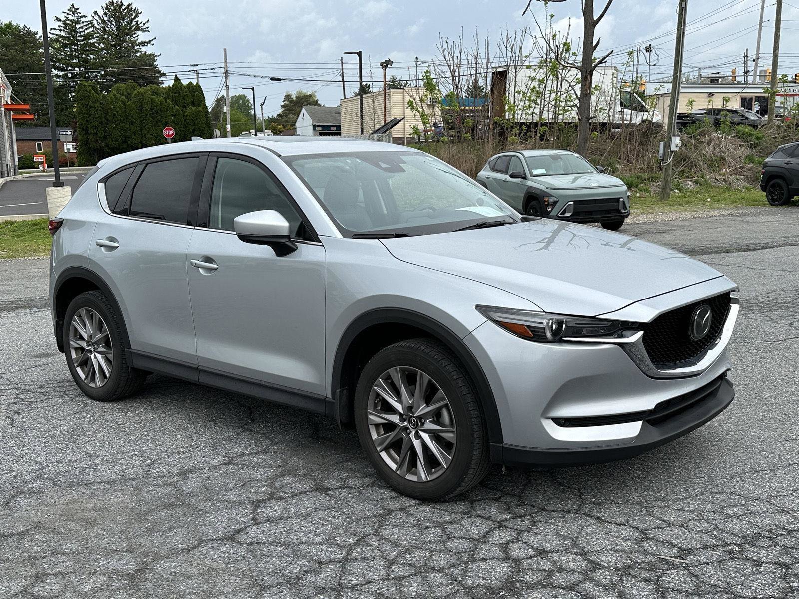 Used 2019 MAZDA CX-5 Grand Touring Reserve AWD/4WD image 2