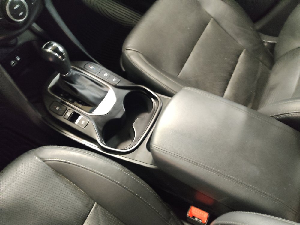 Used 2019 Hyundai Santa Fe XL AWD/4WD image 26