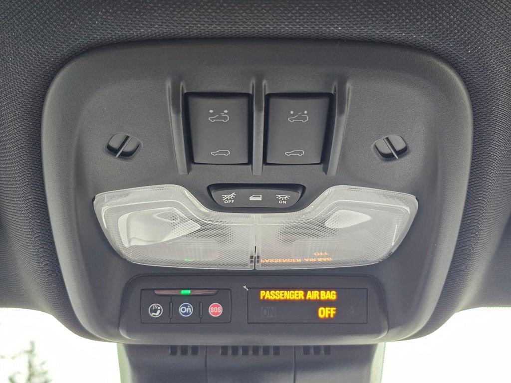 New 2026 GMC Canyon Elevation w/ Convenience Package image 35