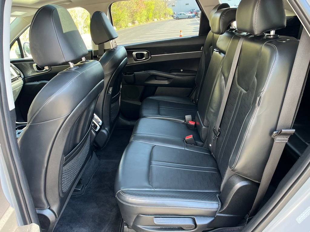 Used 2024 Kia Sorento S w/ Panoramic Sunroof Package AWD/4WD image 22