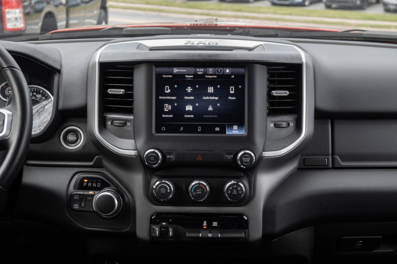 Used 2024 RAM 2500 Big Horn w/ Bed Utility Group image 29