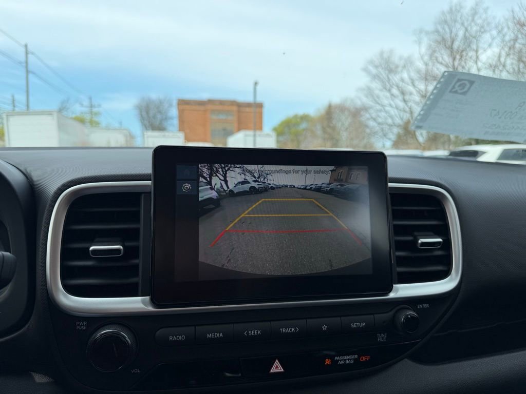 New 2026 Hyundai Venue SEL FWD image 25