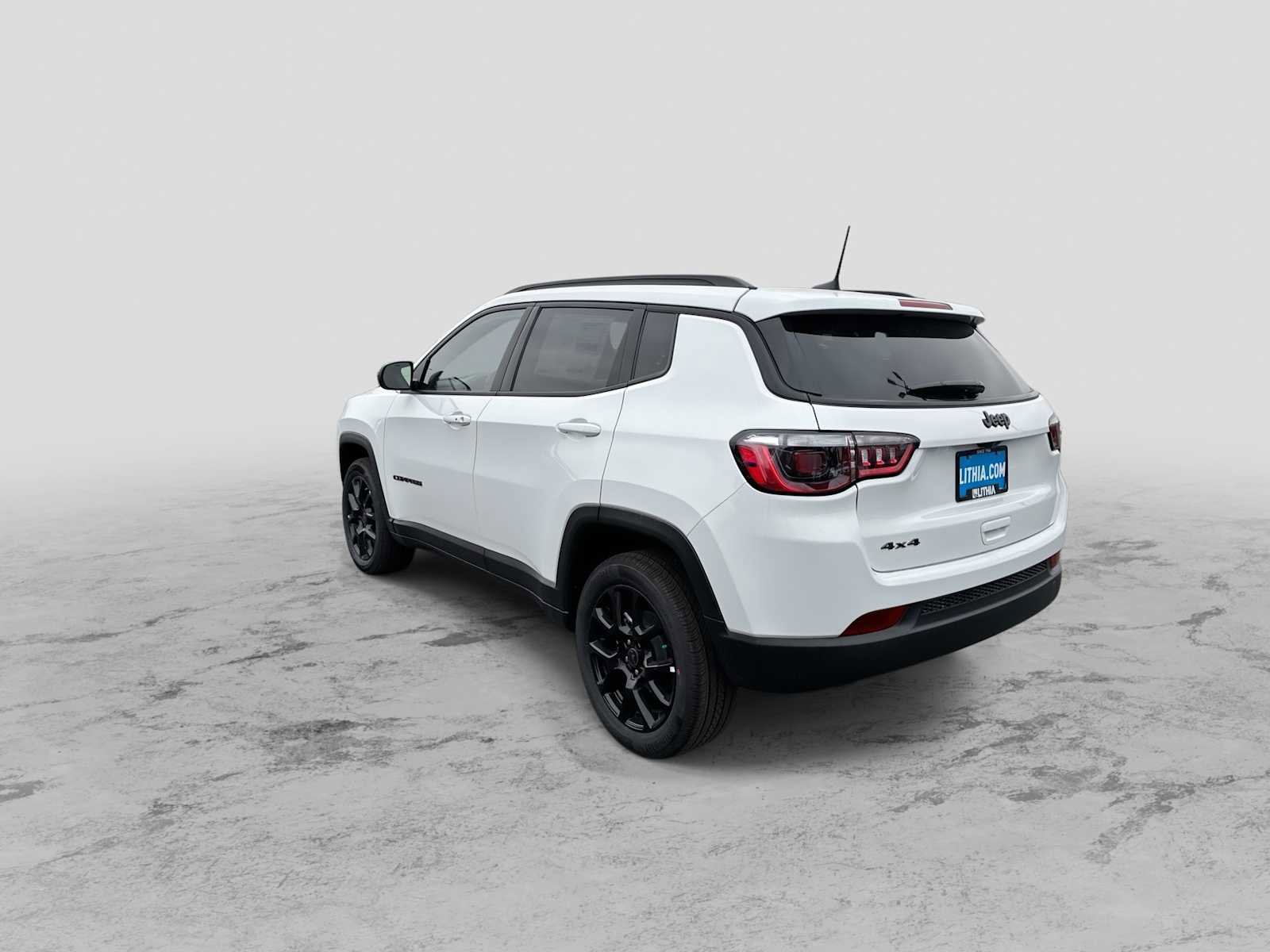 New 2026 Jeep Compass Latitude image 6