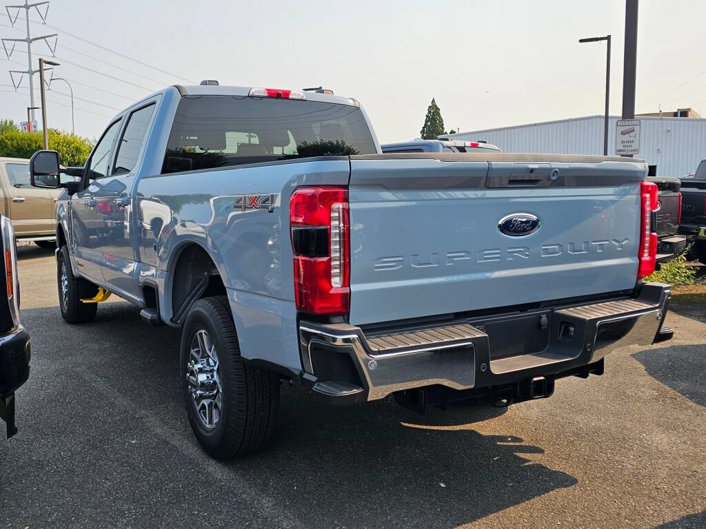 New 2026 Ford F350 Lariat AWD/4WD image 7