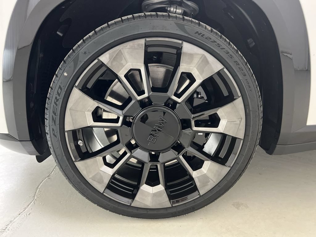 New 2023 BMW XM AWD/4WD image 12