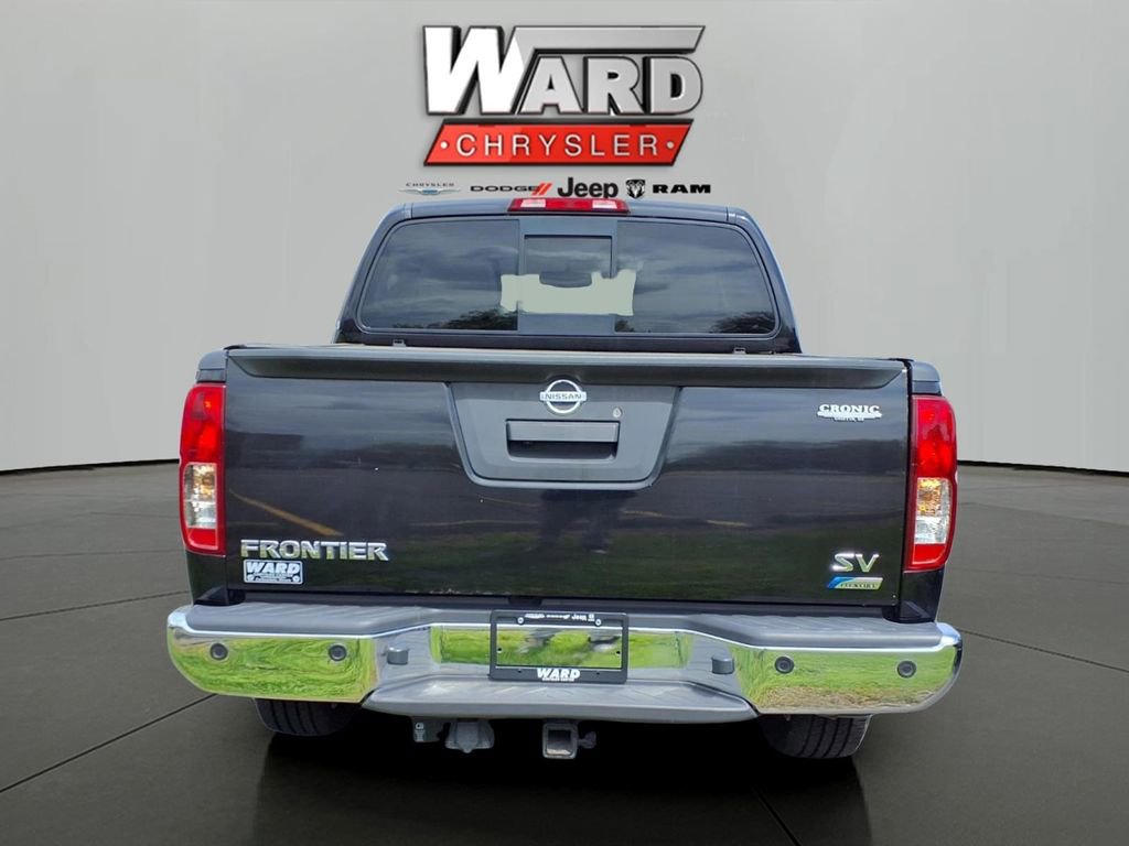 Used 2018 Nissan Frontier SV w/ Value Truck Package image 12