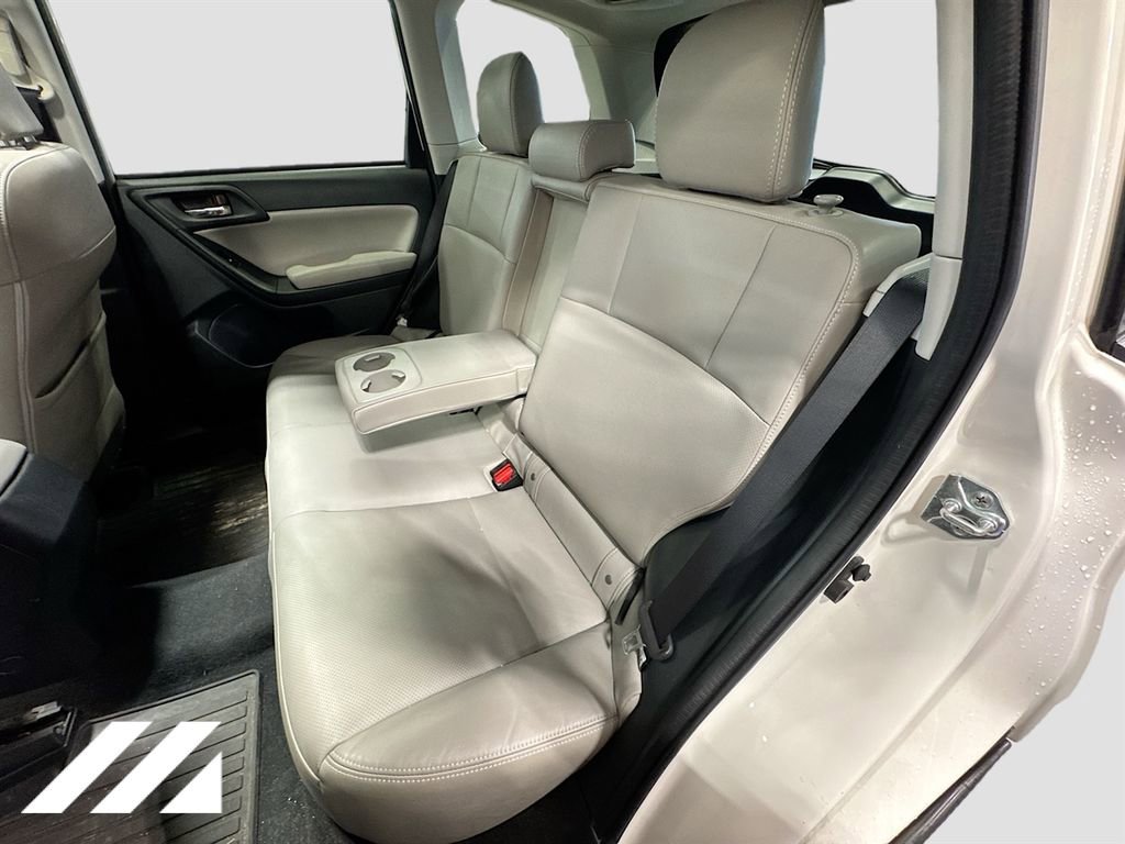 Used 2016 Subaru Forester 2.5i Limited w/ Popular Package #2 AWD/4WD image 26