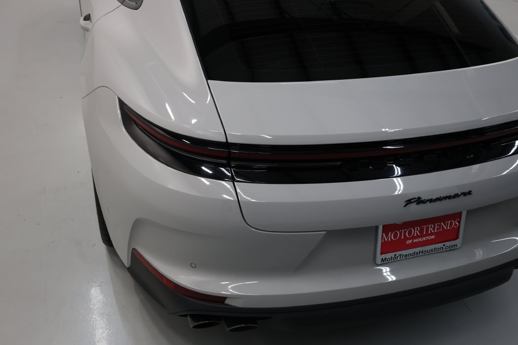 Used 2026 Porsche Panamera image 64