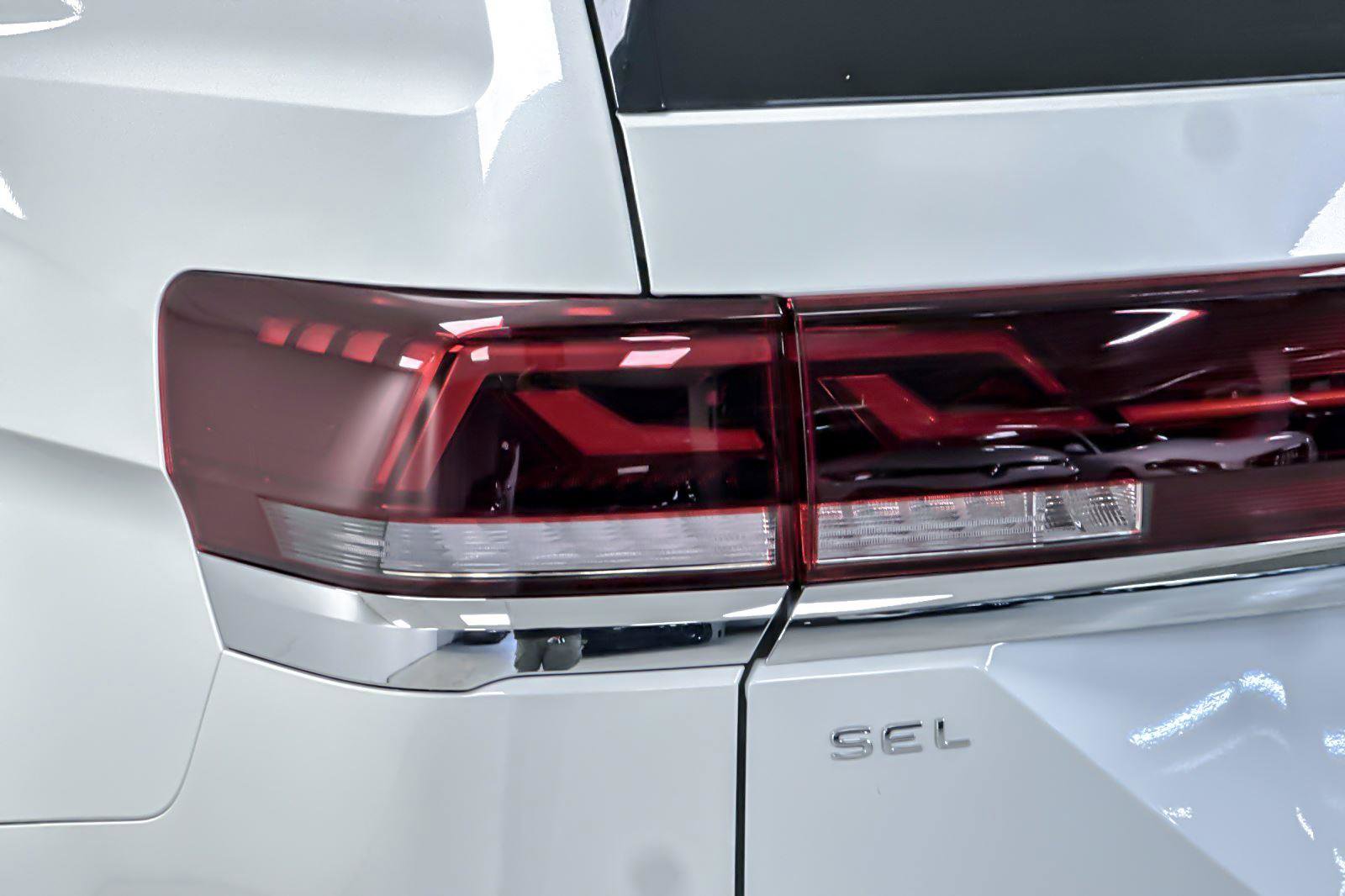 New 2026 Volkswagen Atlas SEL Premium R-Line image 25