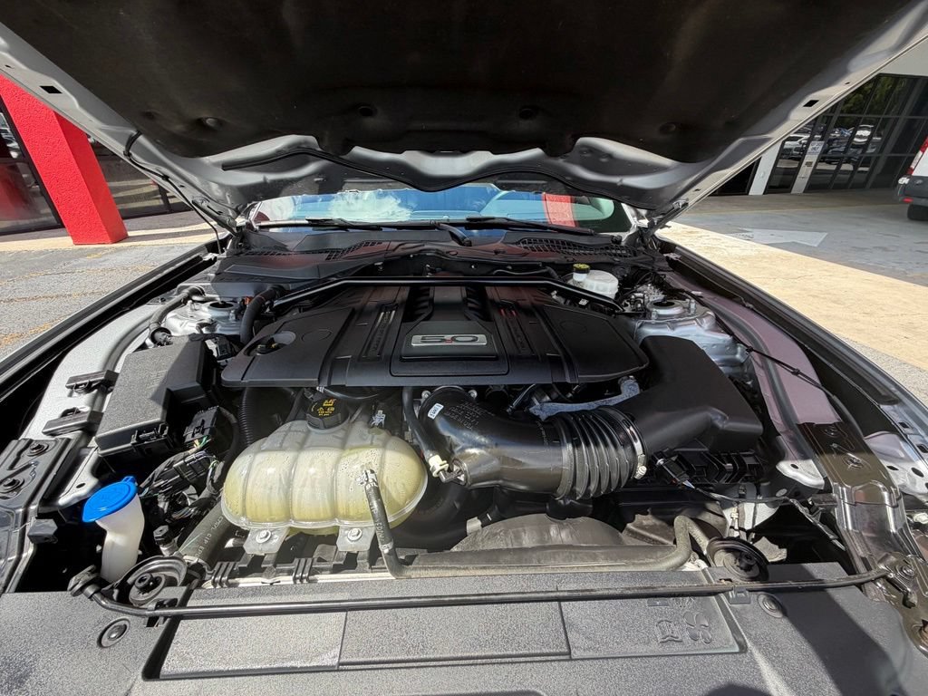 Used 2021 Ford Mustang GT Premium w/ Carbon Sport Interior Package RWD image 4