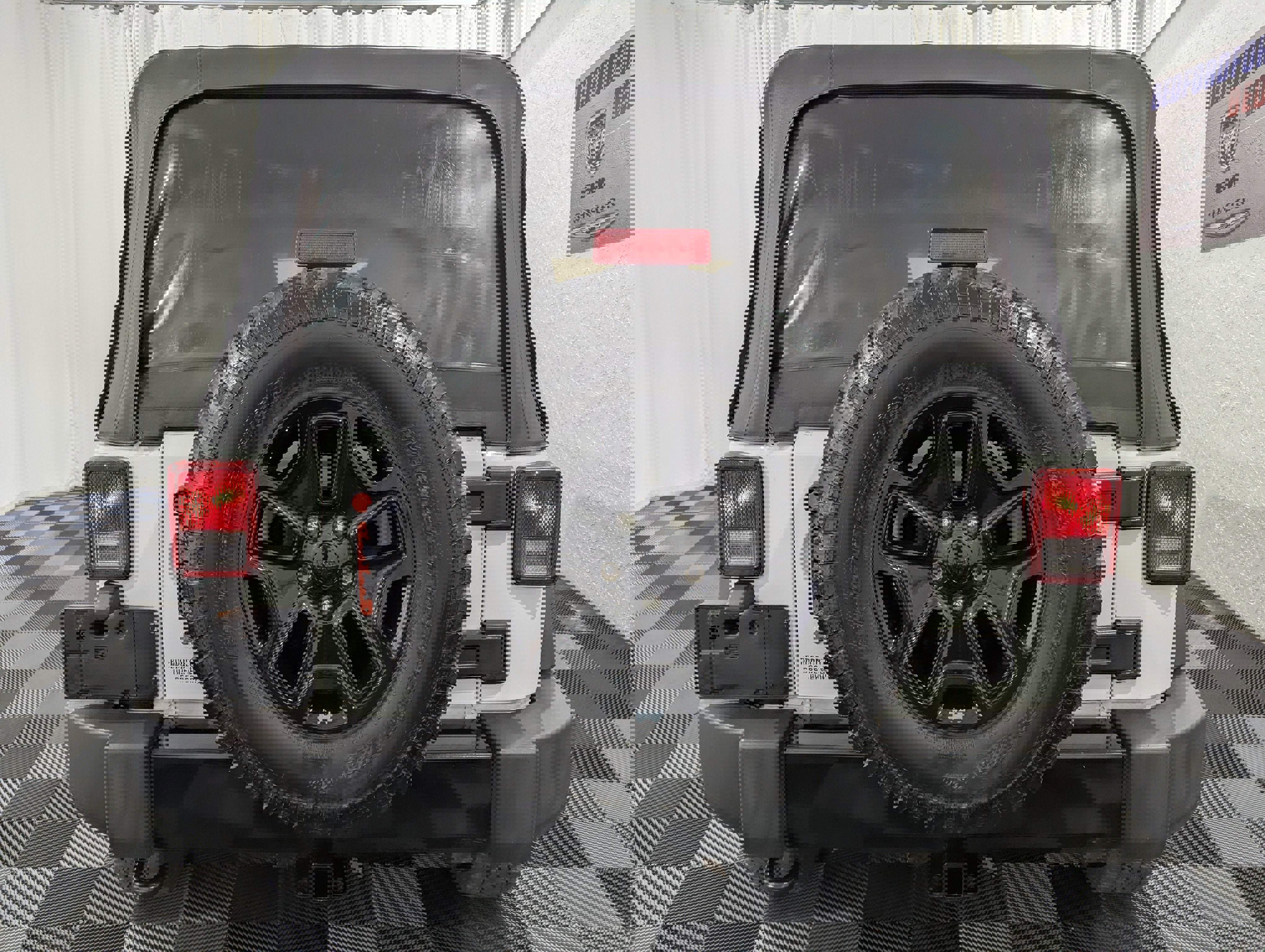 Used 2015 Jeep Wrangler Unlimited Sport image 9