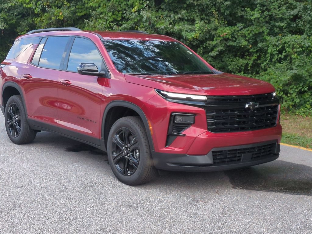 New 2027 Chevrolet Traverse LT w/ Midnight/Sport Edition FWD image 2