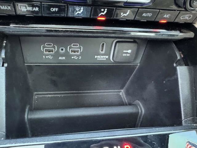 Used 2022 Jeep Grand Cherokee Limited 4xe image 15