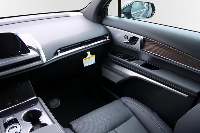 New 2026 Cadillac Vistiq Luxury image 34