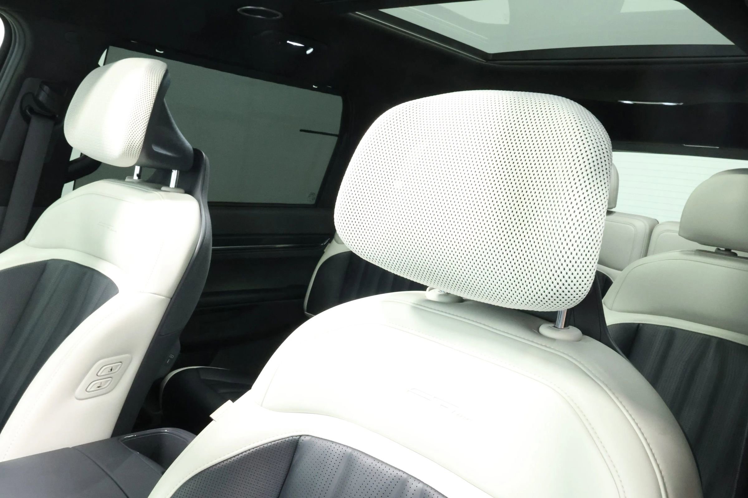 Used 2024 Kia EV9 GT-Line image 17