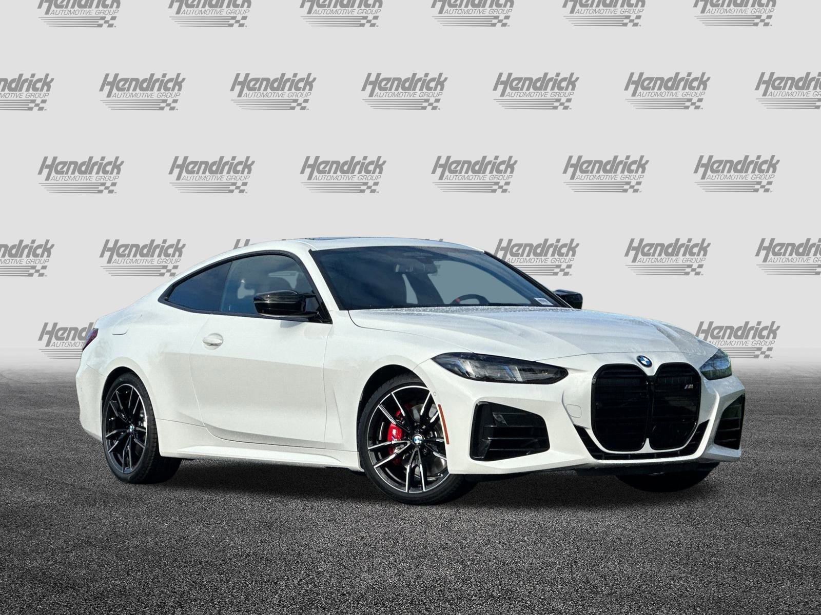 New 2026 BMW M440i Coupe image 2