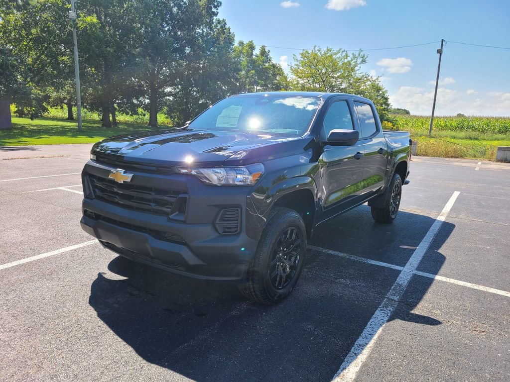New 2026 Chevrolet Colorado W/T w/ WT Custom Package AWD/4WD image 4