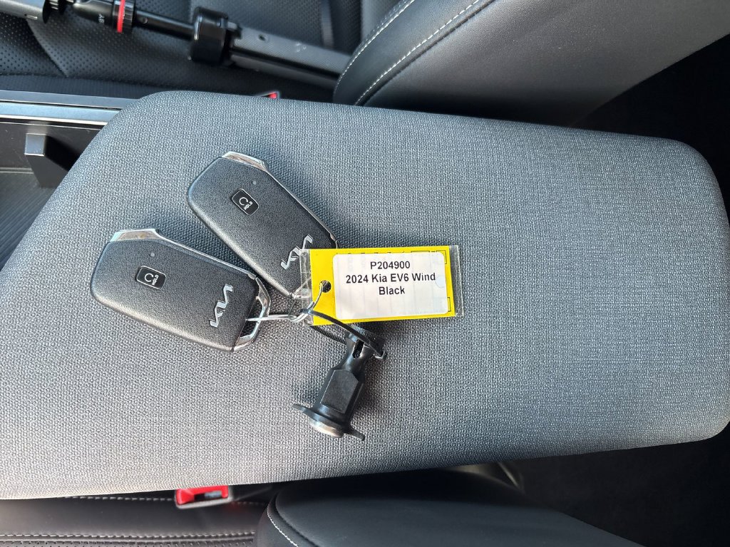Certified 2024 Kia EV6 Wind AWD/4WD image 22