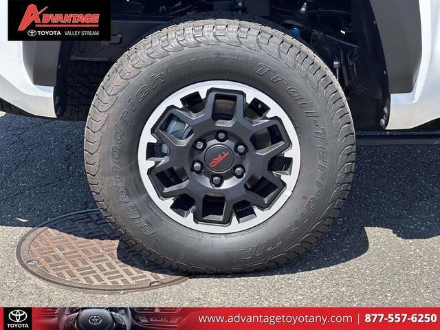 Certified 2026 Toyota Tacoma TRD Off-Road w/ TRD Off Road Upgrade Package AWD/4WD image 11