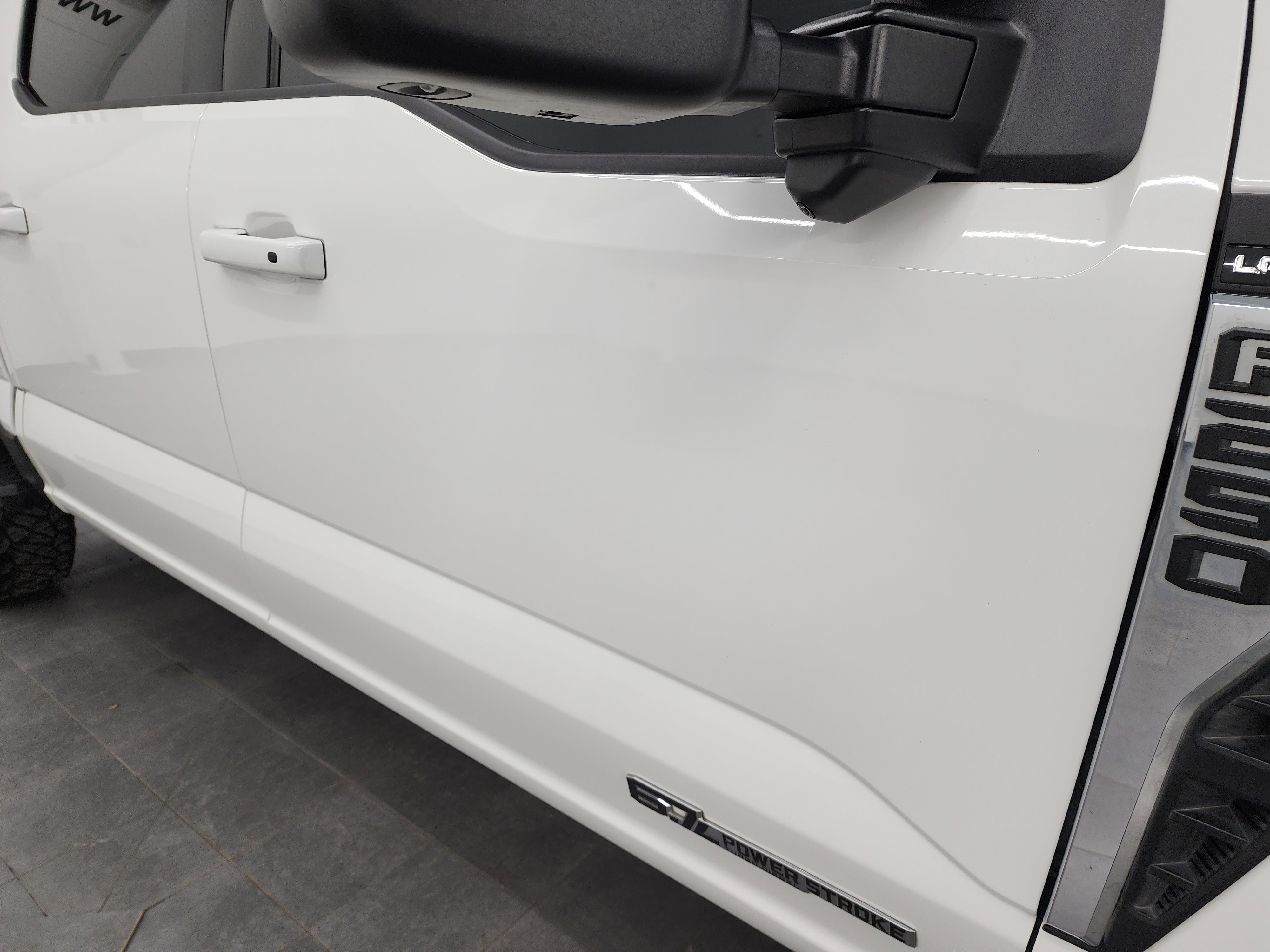 Used 2024 Ford F250 Lariat w/ Lariat Ultimate Package image 27