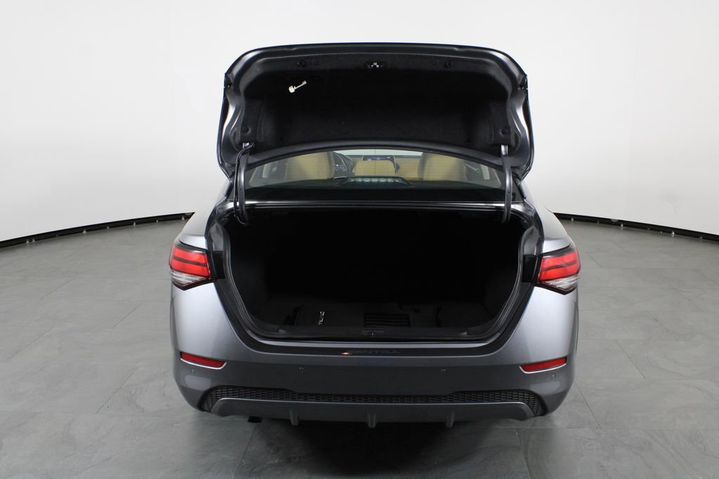 Certified 2023 Nissan Sentra SV w/ SV Premium Package FWD image 17