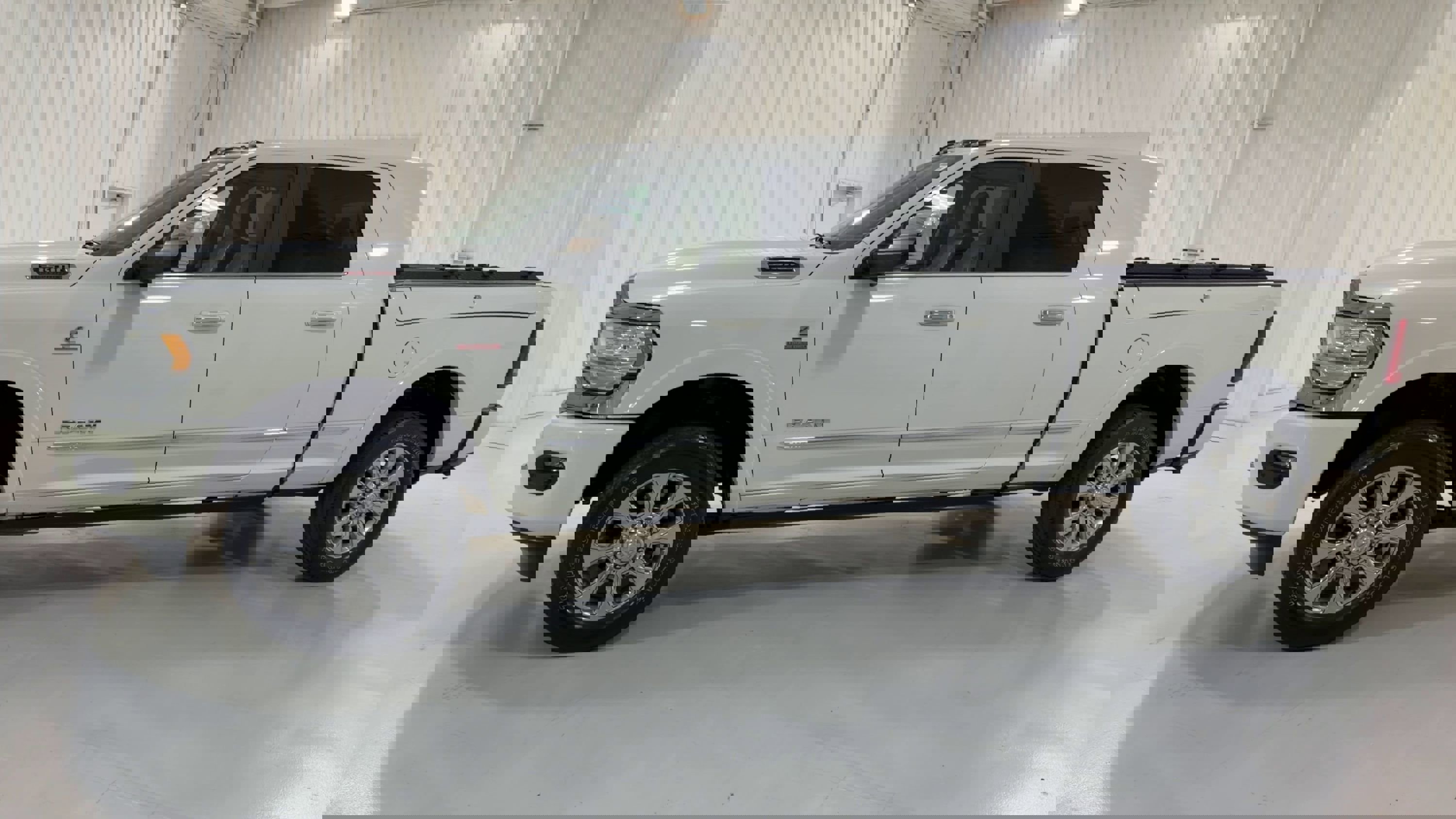 Used 2022 RAM 3500 Limited image 6