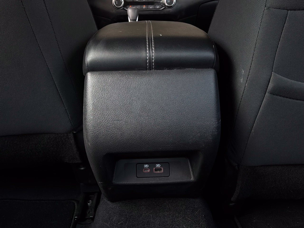 Used 2025 Nissan Altima 2.5 SV FWD image 13