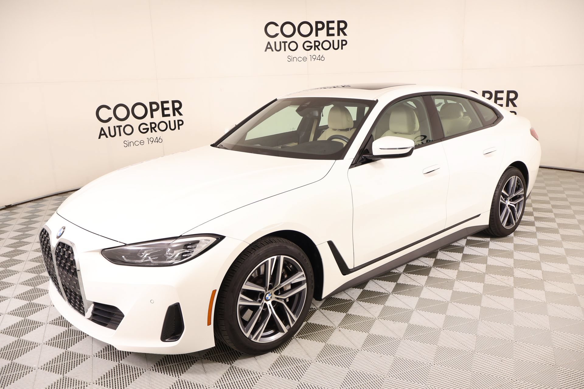 Used 2022 BMW 430i Gran Coupe w/ Convenience Package RWD image 11