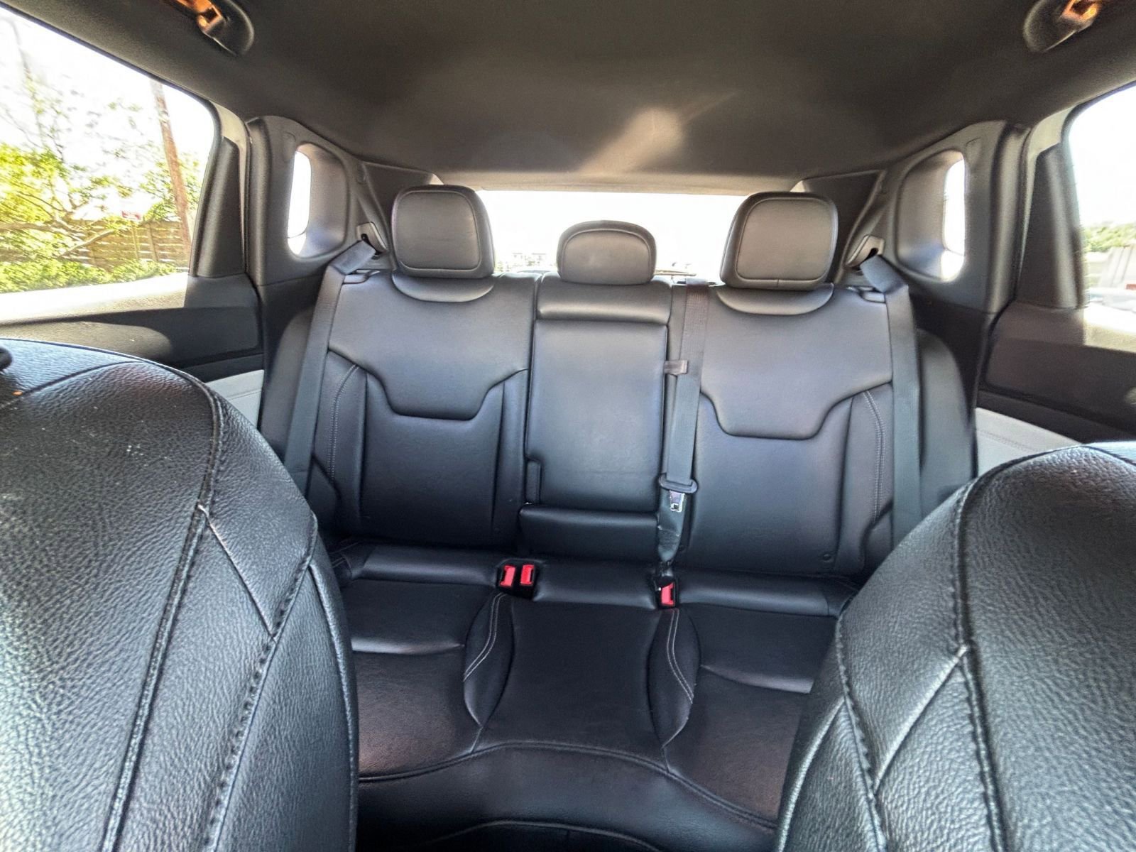 Used 2025 Jeep Compass Limited AWD/4WD image 40