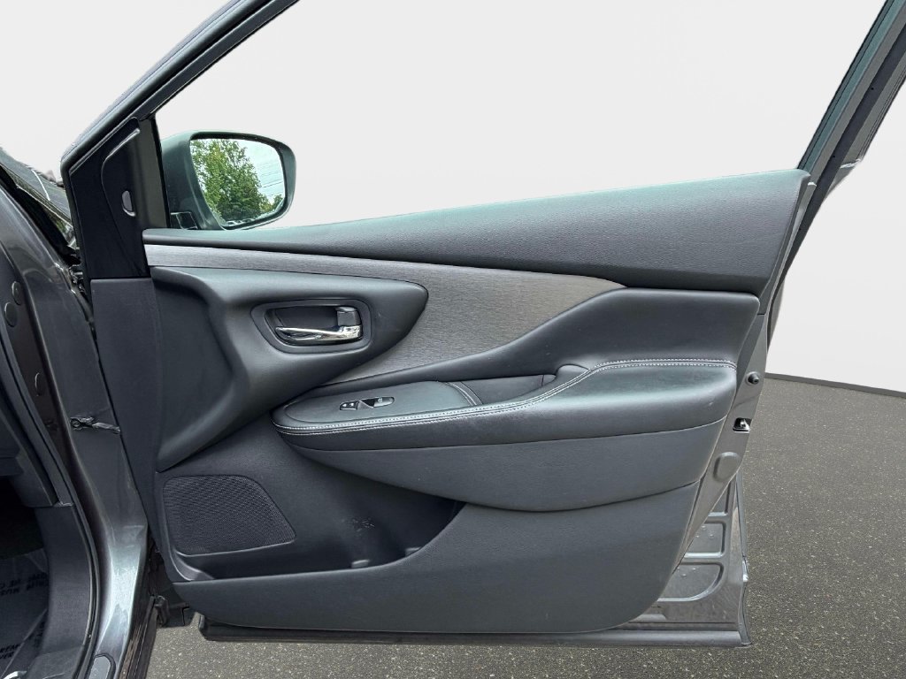 Used 2020 Nissan Murano S w/ Technology Package AWD/4WD image 8