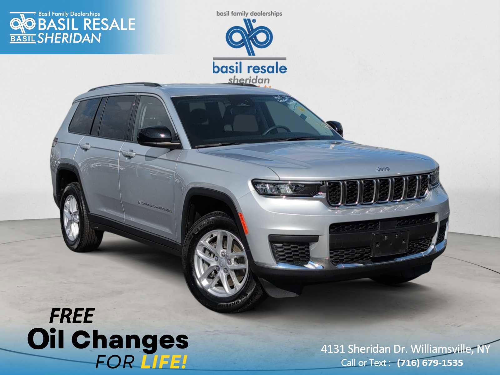Used 2023 Jeep Grand Cherokee L Laredo image 1