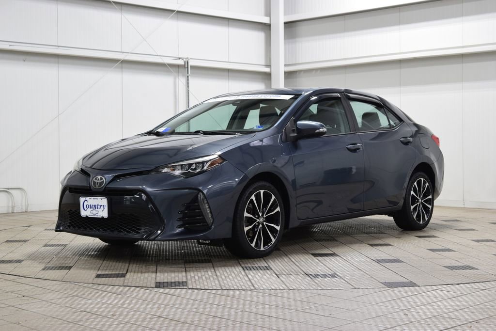Used 2018 Toyota Corolla SE image 3
