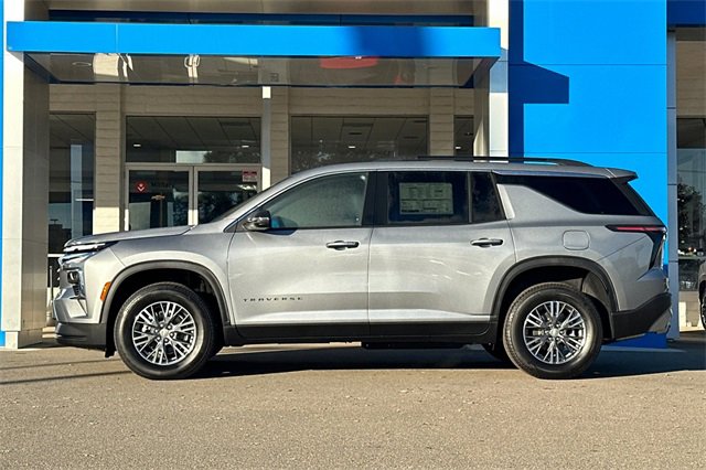 New 2026 Chevrolet Traverse LT image 9