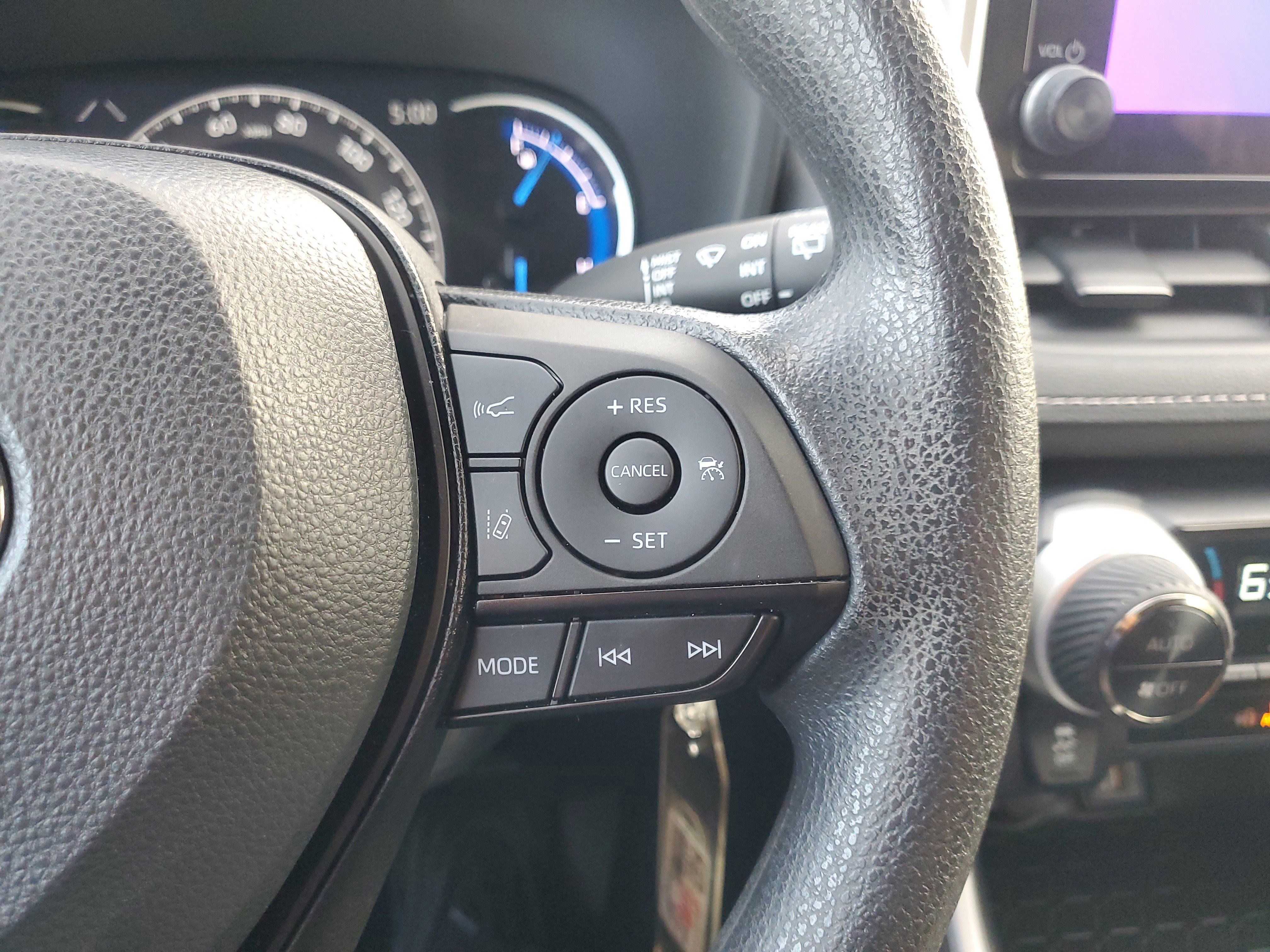 Certified 2024 Toyota RAV4 LE image 22