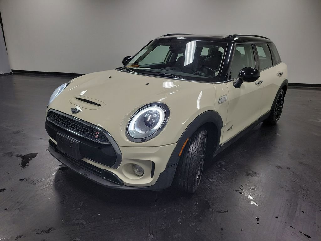 Used 2017 MINI Cooper Clubman S image 5