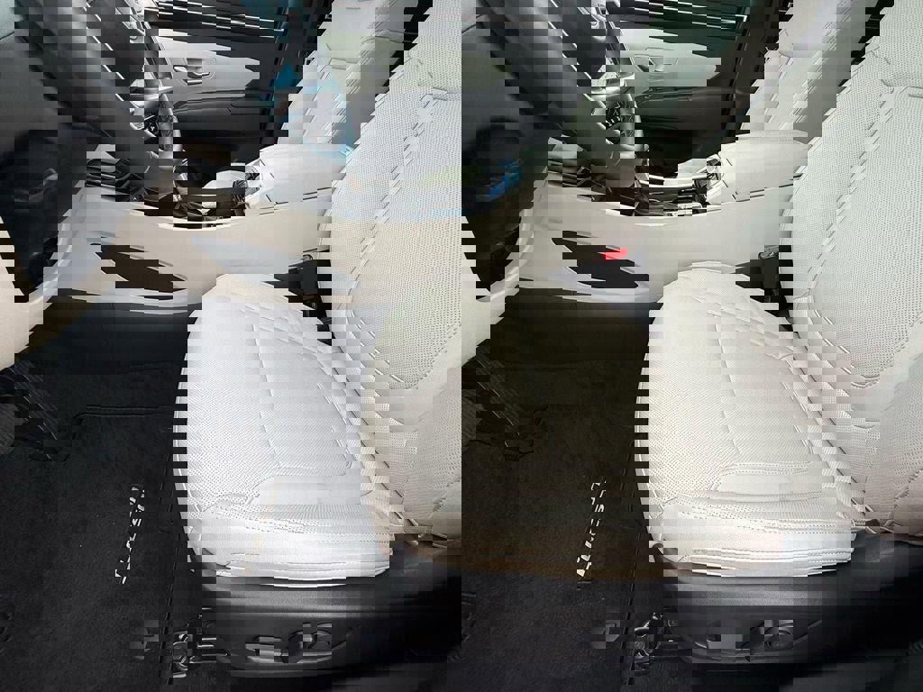 Used 2023 Hyundai Tucson SEL w/ Convenience Package image 12